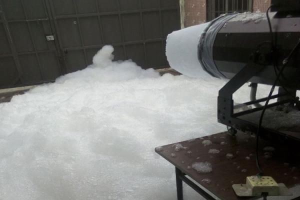 Cheap High Configuration Spray Foam Making Machine , Foam Party Machine With Fight Case for sale