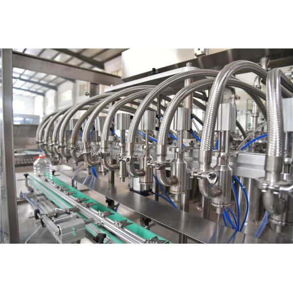 8 Heads 4 Nozzles Vegetable Oil Filling Machine , Sun Flower Oil Bottling Equipment Small Scale