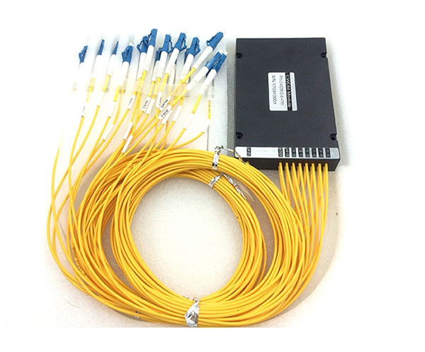 OTOP 8CH Module Wdm In Optical Fiber Communication LC / UPC Box Type