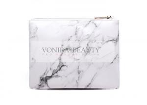 Best Beauty Professional Fashion Holder Cosmetic Pouch Bag On Zipper wholesale