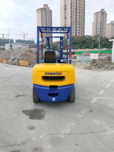 China                  Used Triplex Stage with Side Shifter 3ton Fd30t-16fd30t-17 Komatsu Used Forklift              on sale