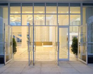 China Office Glass Pivot Floor Spring Door Commercial Design System on sale