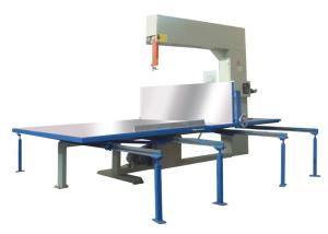 China Mattress Sponge Manual Vertical Foam Cutting Machine With Linear Guide 1.74kw on sale
