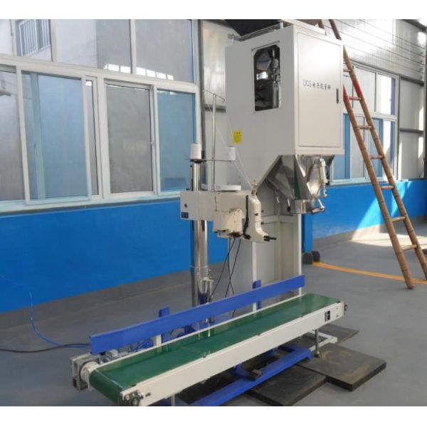 1.3KW Wood Pellet Packing Machine PLC Control Pellets Bagging Machinery