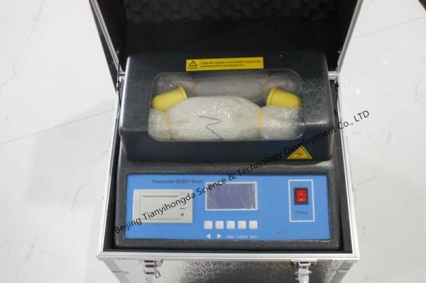 Cheap Transformer Oil Dielectric Strength Tester Electrical Testing Instruments , Temperature Display Electrical Testing Tools for sale