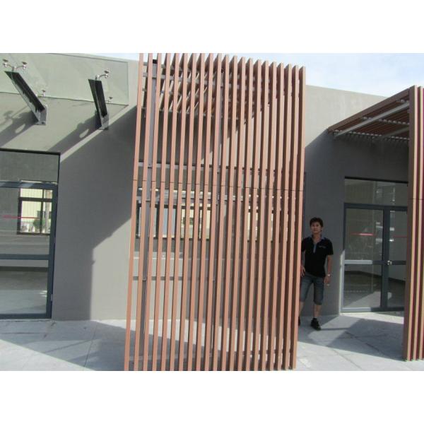 Waterproof Outdoor WPC Decking Fence with Serrated and Brushed