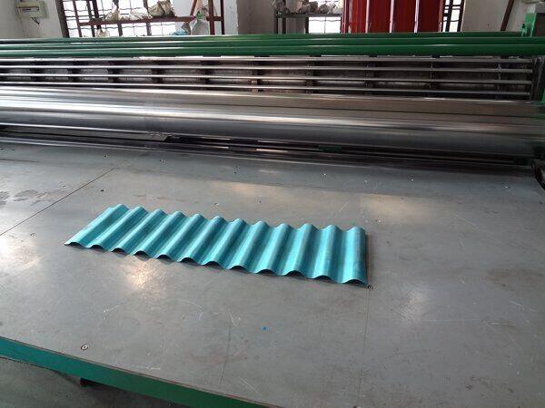 Cheap 0.15mm-0.3mm Thin Type Galvanized Roofing Sheet Roll Forming Machine for sale