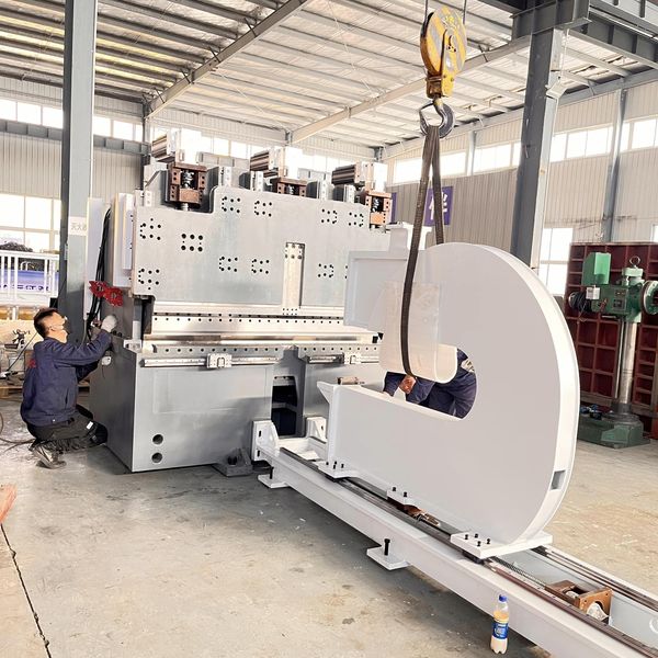 CE Approved CNC Panel Bender Electric Automatic Press Brake Machine