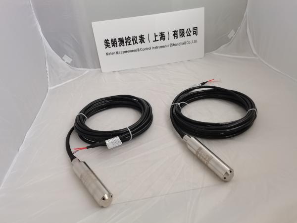 Cheap Hydrostatic Submersible Level Transmitter With 0-10 PSIG Sensering Range for sale