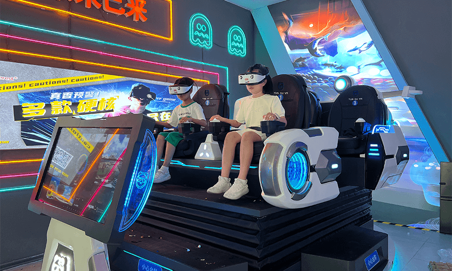 9D VR Cinema Simulator for 5 Players with Dapeng E3-C Headset