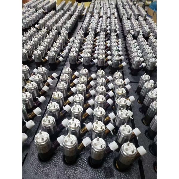 E312D Excavator Engine Parts , Injector Common Rail 326-4756 32F61-00014