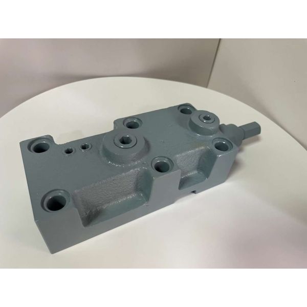 Ship Crane Hydraulic Parts HP08 Reversing Valve And HCB08 Balancing Valve Block Accessories Supplier