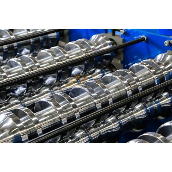 8m/Min Metal Glazed Tile Roll Forming Machine 0.7mm High Capacity Chrome Plated