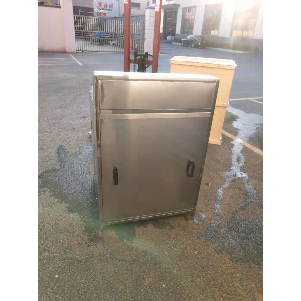 Decapping Brushing 5 Gallon Water Filling Machine 120bph Semi Automatic