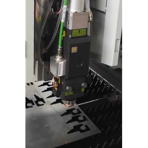 6kw Fiber Sheet Metal Cnc Metal Laser Cutter Machine CNC Laser Machine X Y Z