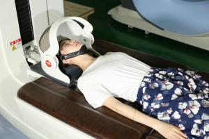Best High Security Decompression Traction System Spinal Decompression Machine wholesale