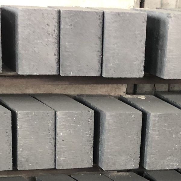 Sidewall Al2O3 Refractory Magnesia Carbon Bricks